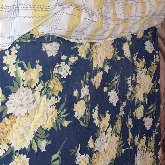 Other - Queen size reversible comforter